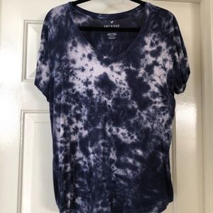 American Eagle oversized Tie-Dye v-neck